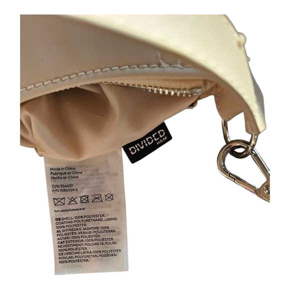 Divided Cream Shoulder Bag - Picture 4 of 4